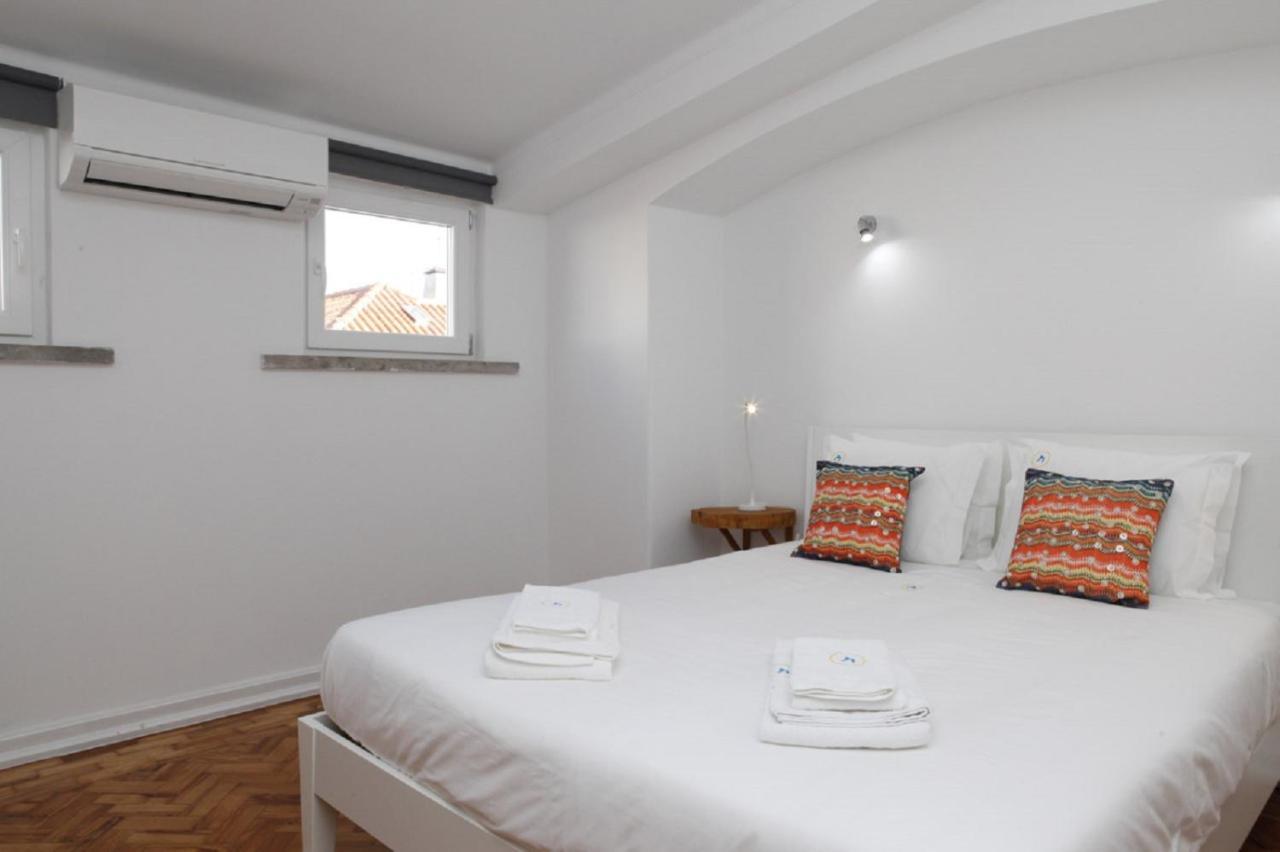 Cascais Downtown Apartment With Sea View Екстер'єр фото