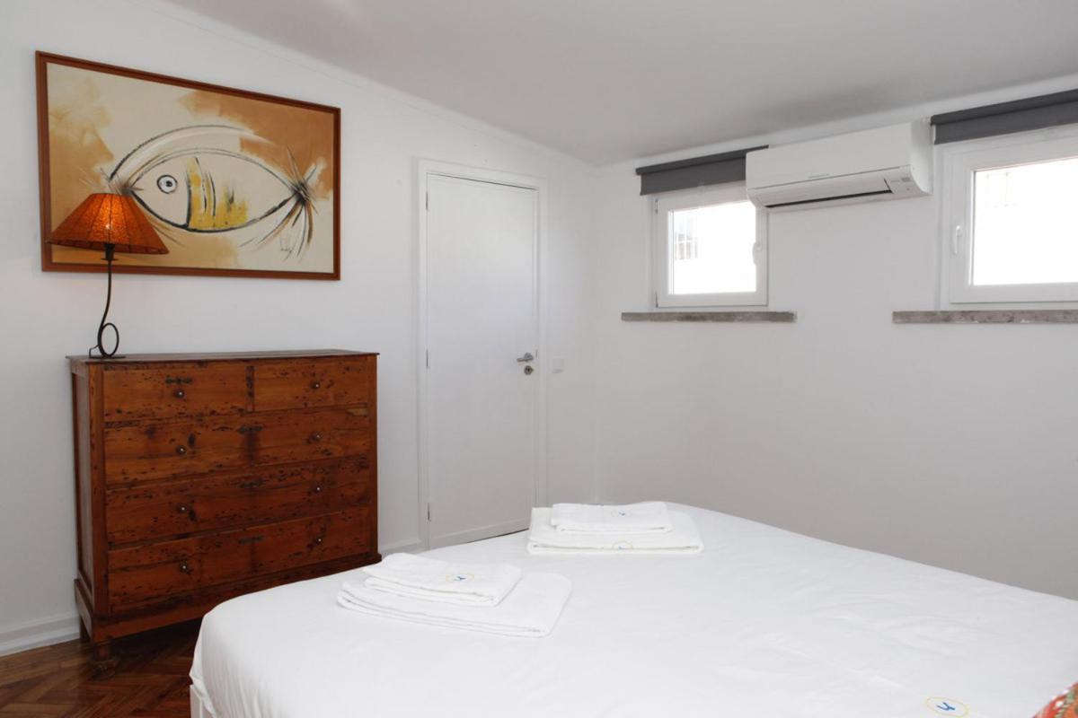 Cascais Downtown Apartment With Sea View Екстер'єр фото